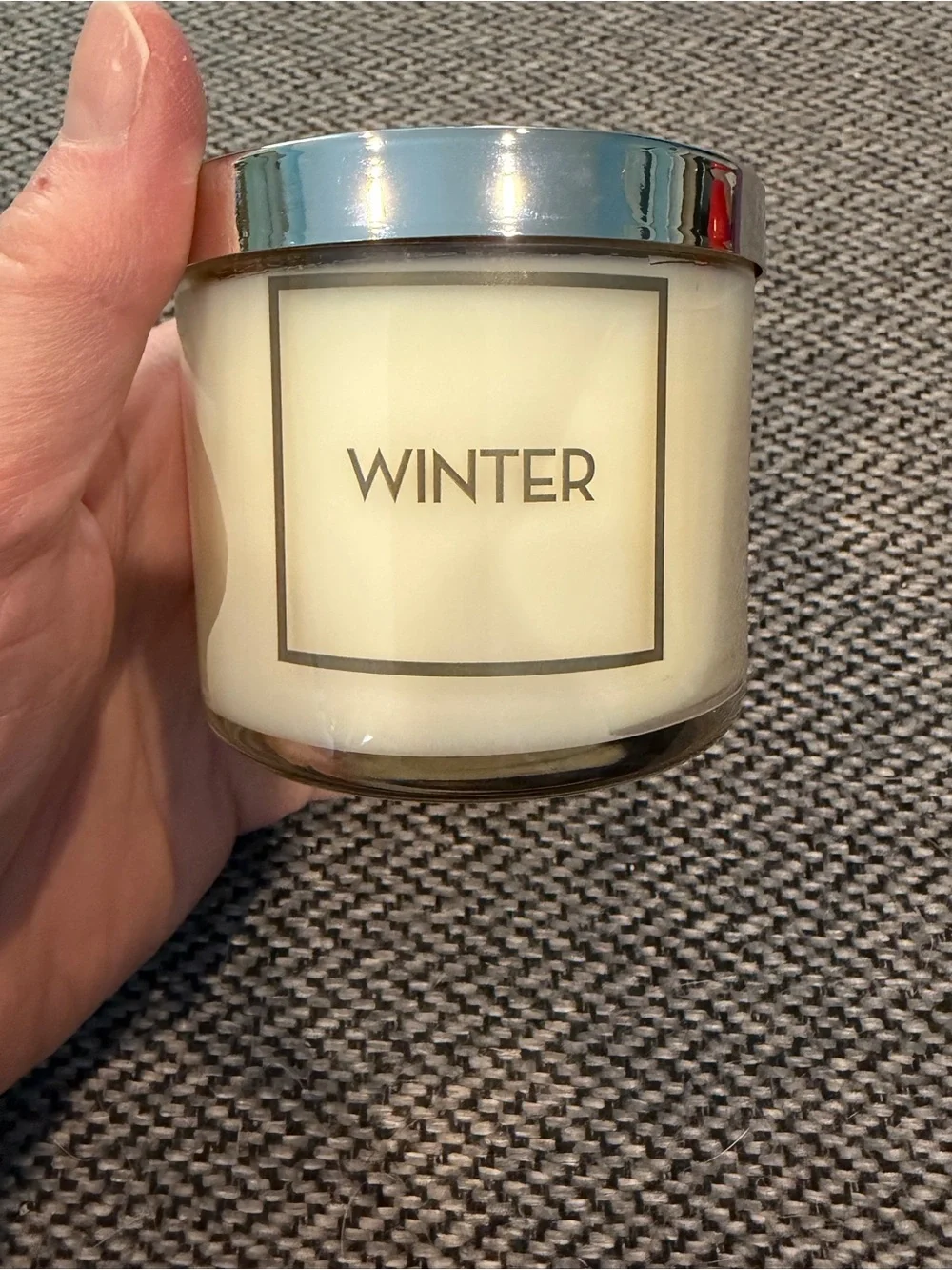 Bath And Body Works Winter 4 Ounce Candle In Glass Jar With Lid - Picture 3 of 10